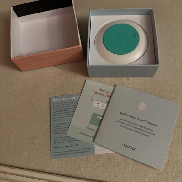 Dodow Sleep Better Sleep Aid Machine - NIB - Picture 6 of 8